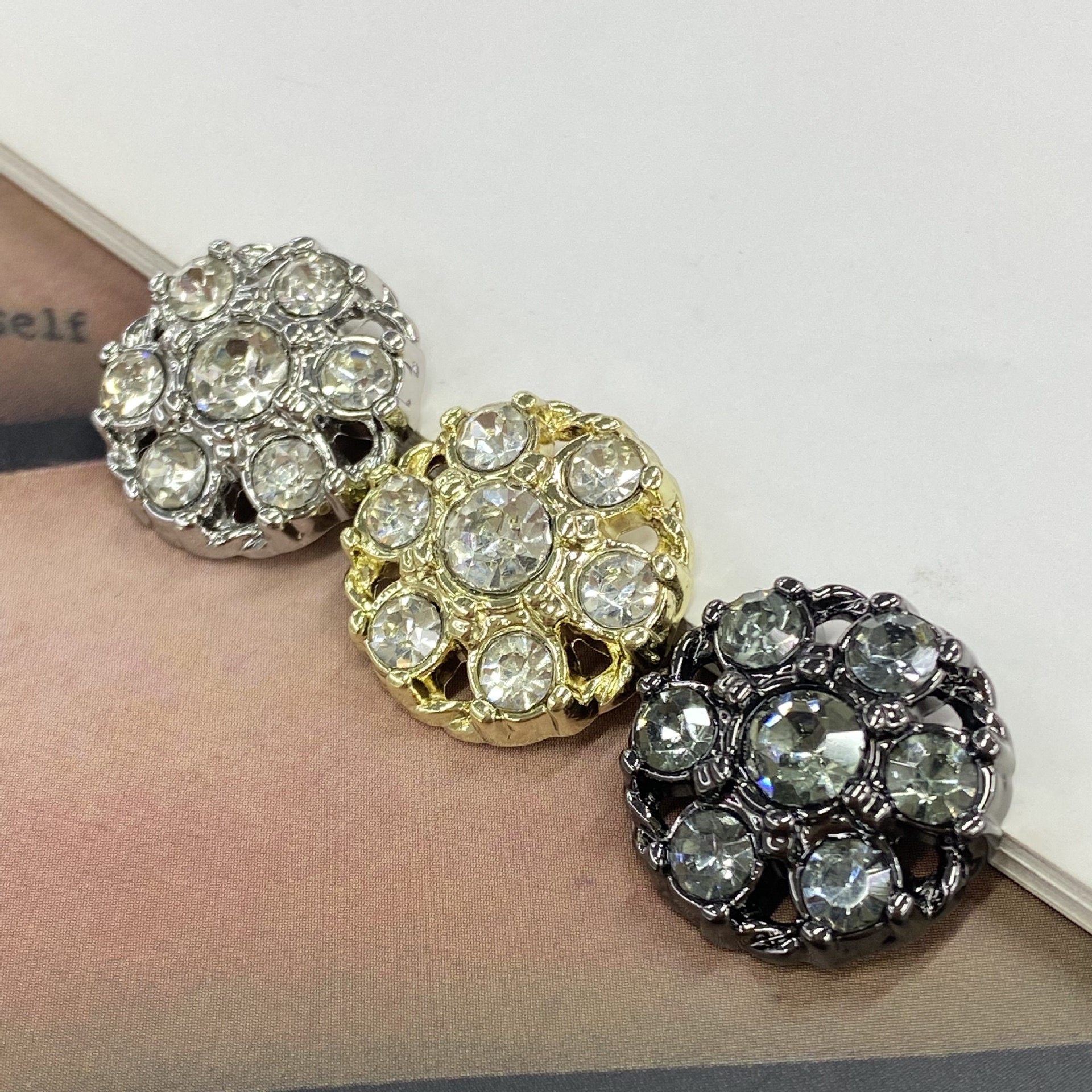 钻石金属扣子时尚百搭小香风大衣西装外套钮扣服装辅料装饰扣