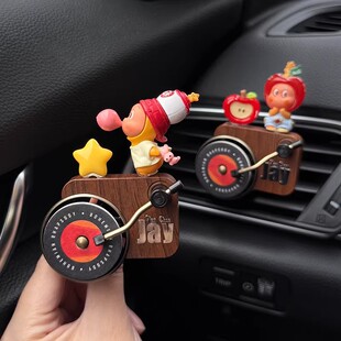 车载香薰汽车空调出风口香氛摆件2026新款星星人车内装饰女高级感