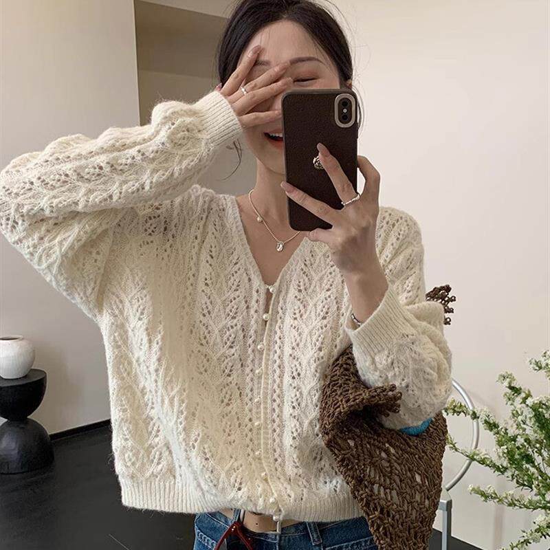 白色v领镂空针织开衫外套毛衣女薄款外搭小个子春秋韩系chic上衣