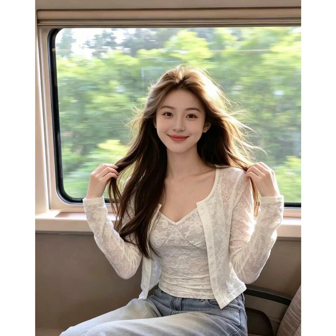 吊带印花两件套秋季杏色