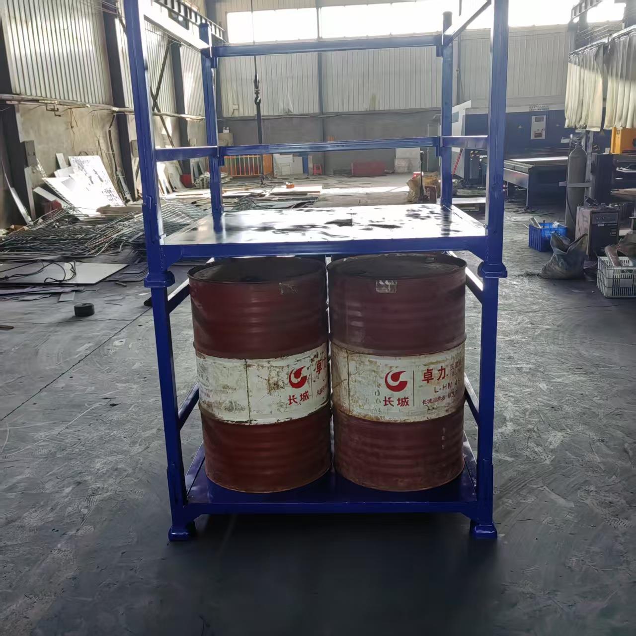 仓库叉车搬运油桶堆垛架可折叠可以堆垛一托可以放4个油桶货架