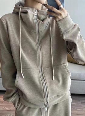 丝绒加厚纯棉休闲运动女士套装秋冬新款立领连帽夹克显瘦Look和减