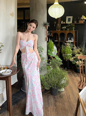 旅行拍照度假穿搭套装长裙气质粉色碎花抹胸挂颈鱼尾洋装两件套