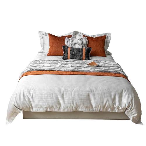 现代轻奢橘色床品软装多件套样板房展厅陈列四件套抱枕床旗组合