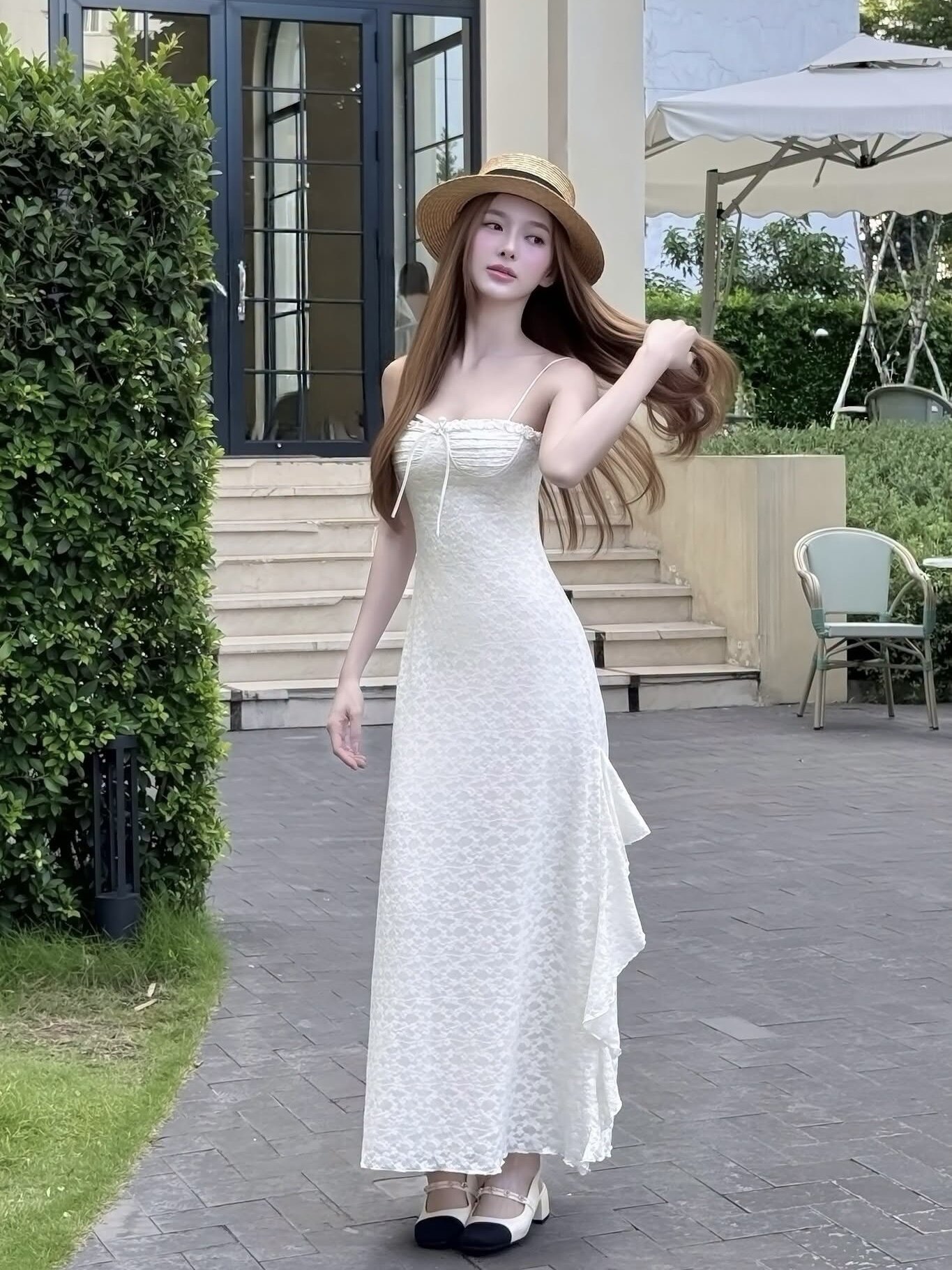 越南代购Flane吊带蕾丝开衩修身连衣裙甜美性感名媛