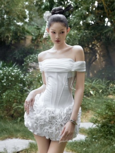 越南正品代购Moulinrose抹胸一字肩连衣裙高端设计感名媛礼服