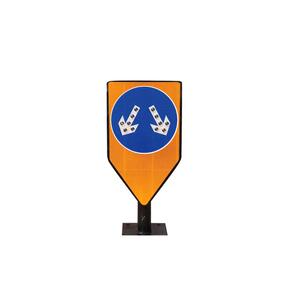 深圳左右箭头指示器路口LED反光分道器公路一体式太阳能分道标