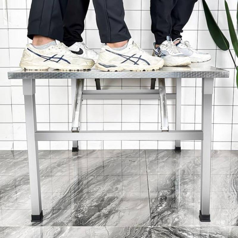 家用饭桌饭店出租房餐桌不锈钢折叠桌夜市摆摊烧烤桌便携小方桌