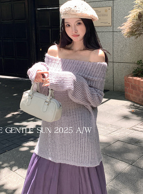秀熙熙2025秋款韩版时尚一字领露肩毛羊衣女宽松镂空针织衫25322