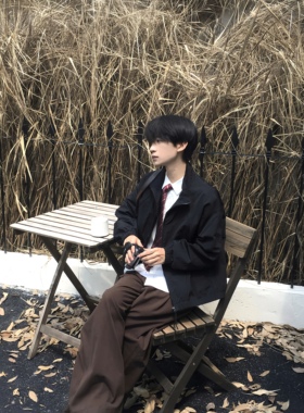 TEN EMPTY秋季长袖复古拉链微皱防水面料夹克纯色极简短款夹克