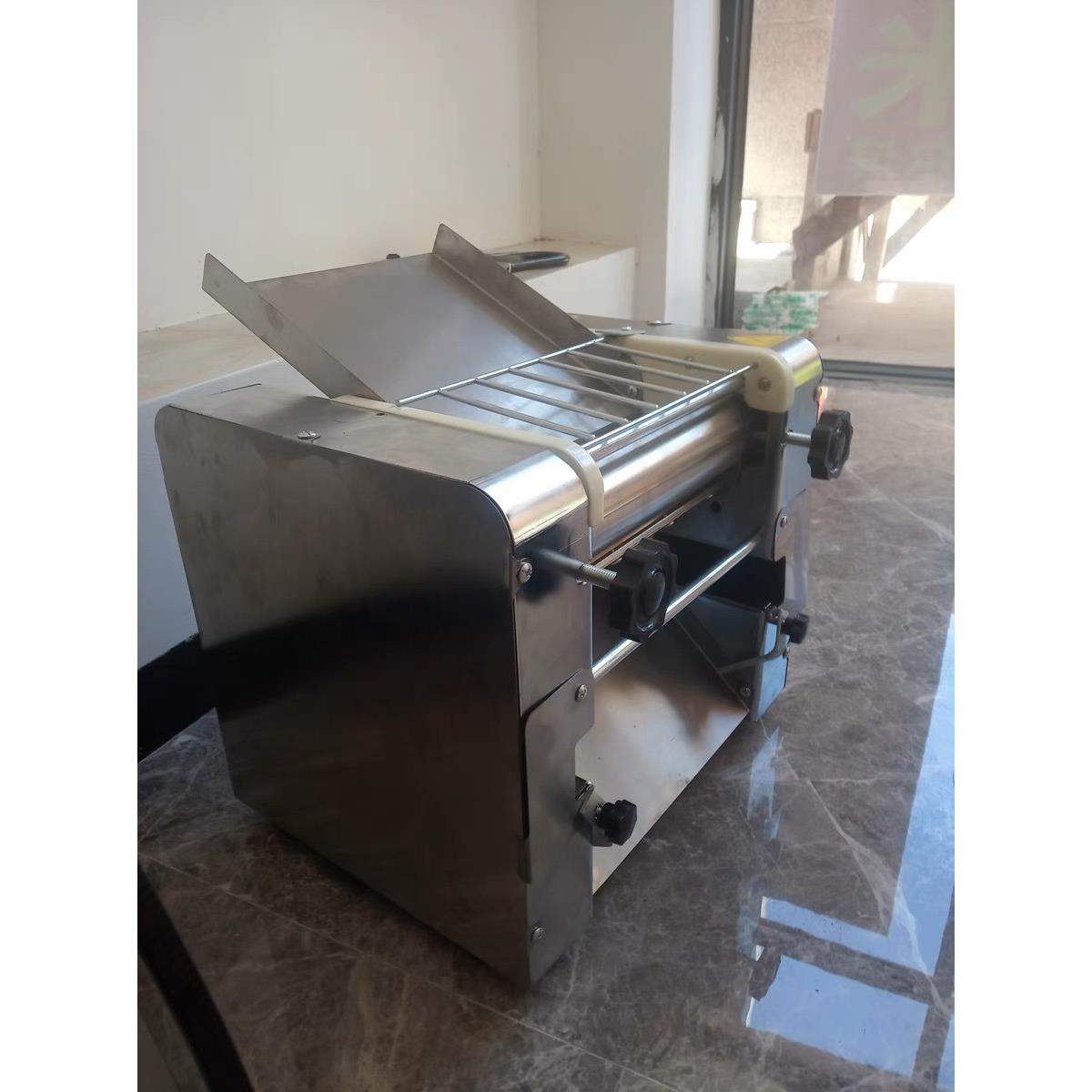 厂家直销家用动小型擀压面机不电锈钢擀面机商用馄皮机揉NBJ一饨