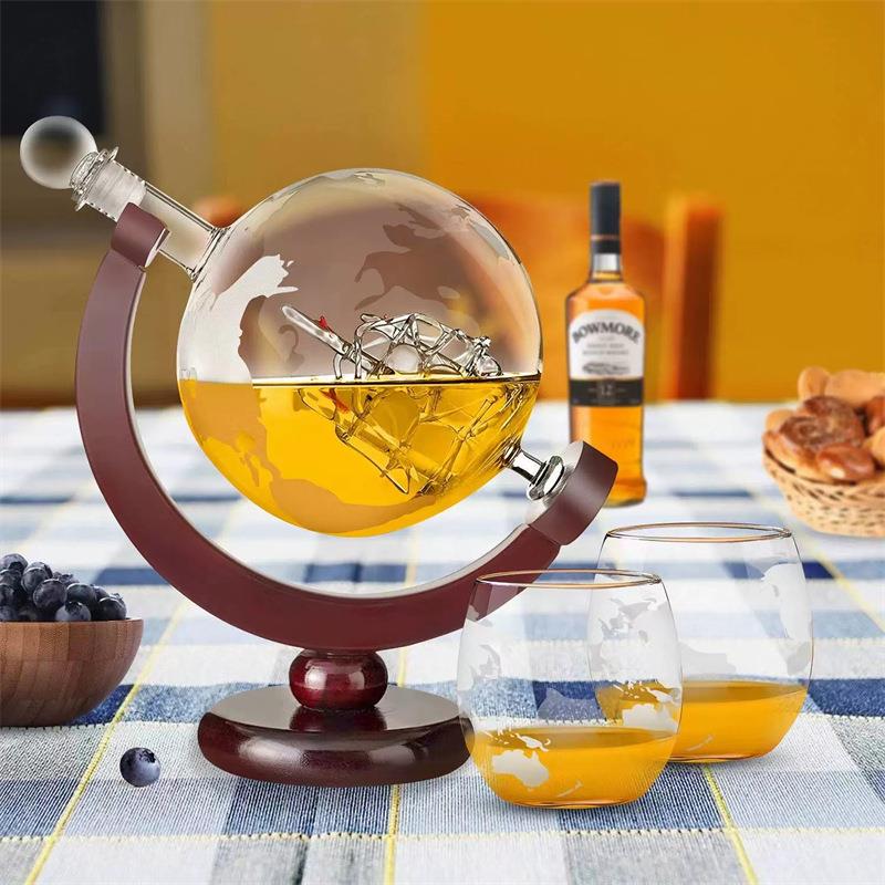 地球仪醒酒器带木架工艺酒瓶硼硅创意玻璃泡酒瓶玻璃容器厂家
