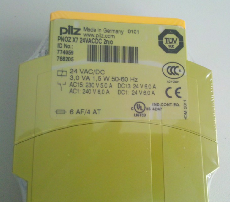 777100皮尔兹安全继电器PNOZ X1P 24VDC;751104 540153 750109