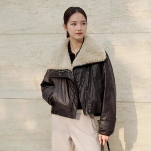 arioseo品艾诺丝官方旗舰店2025冬季新羊毛领羽绒服外套AR004163