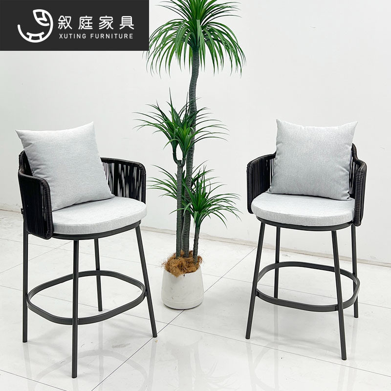 户外高档藤编防水防晒桌椅组合