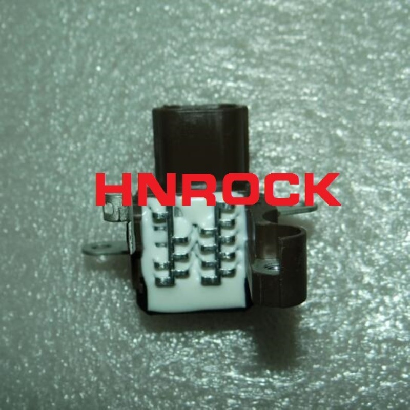 全新发电机调节器13300700 03-069 86-117 1123-081RS IN6015
