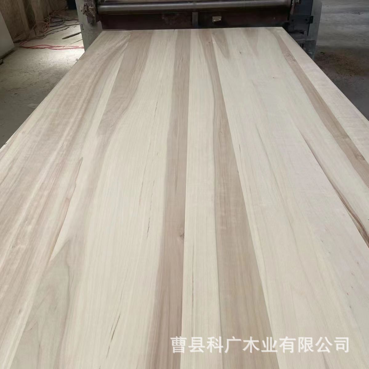 杨木直拼板家具橱柜装饰板衣柜书桌实木桌面板杨木拼板斜拼装修板