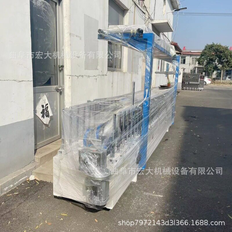 宏大木塑竹木纤维护墙板覆膜机