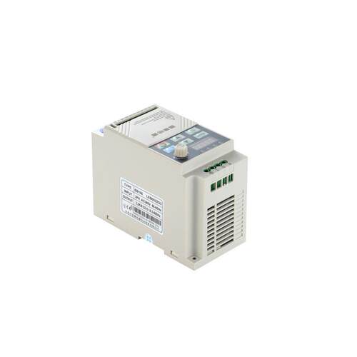 0.75KW单进三相220V出通用变频器配750W电机用带485通讯过载保护