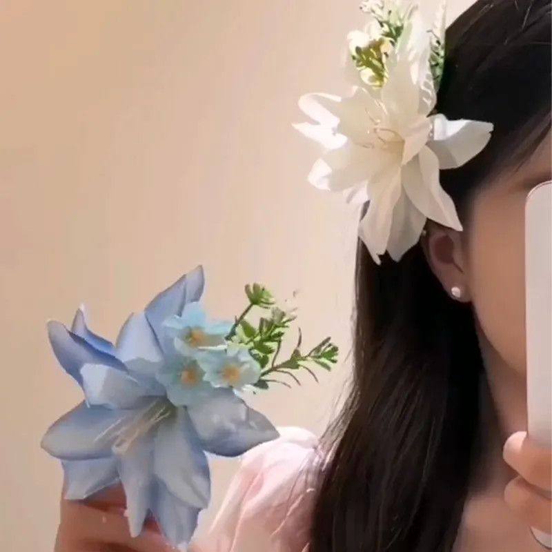 高颜值ins风2025新款百合花发夹女仿真花朵氛围拍照发卡边夹发饰