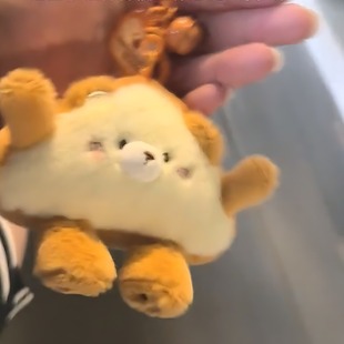 挂在书包上的小玩偶仿真食物挂件钥匙扣立体公仔趣味卡通毛绒玩具
