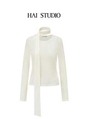 HAI STUDIO2025秋冬新品女士羊毛提花上衣 可拆卸领巾修身针织衫