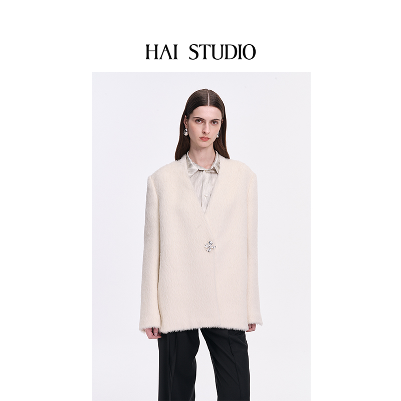 秋冬女士白色羊驼毛无领西装