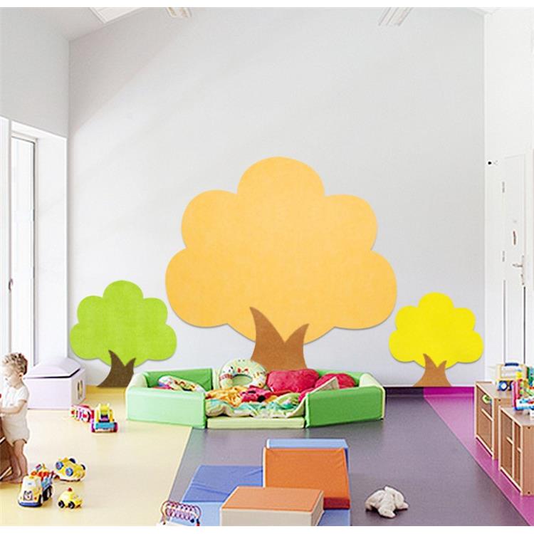 幼儿园彩色毛毡照片墙贴托管班大树形状作品展示板化纤毛毡留言板