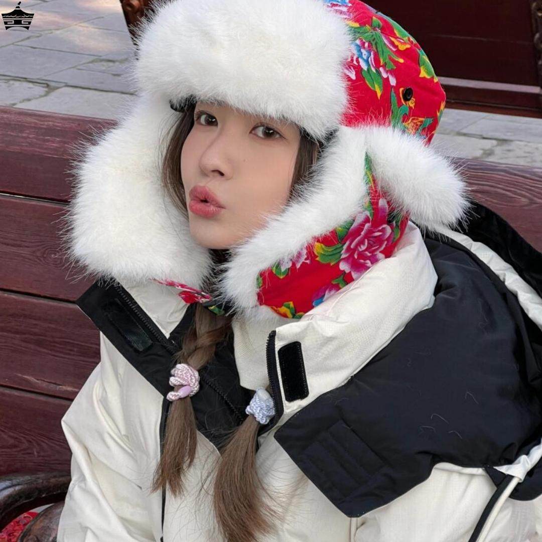 东北大花帽子女男冬季长白山禾木滑雪山地保暖穿搭复古毛绒雷锋帽