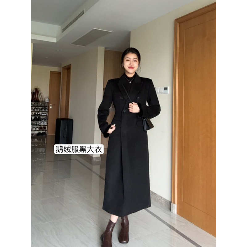 气质沙漏腰显瘦保暖鹅绒服
