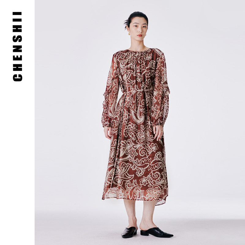 CHENSHII官方 2025夏装新款桑蚕丝气质木耳边灯笼袖褶饰连衣裙