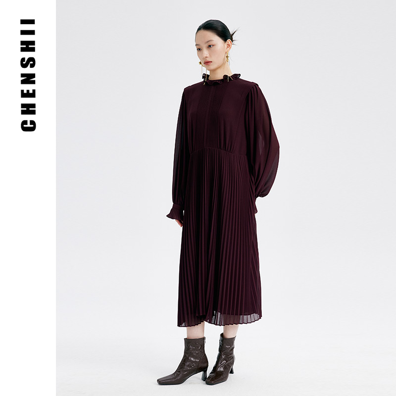 CHENSHII长袖百褶连衣裙