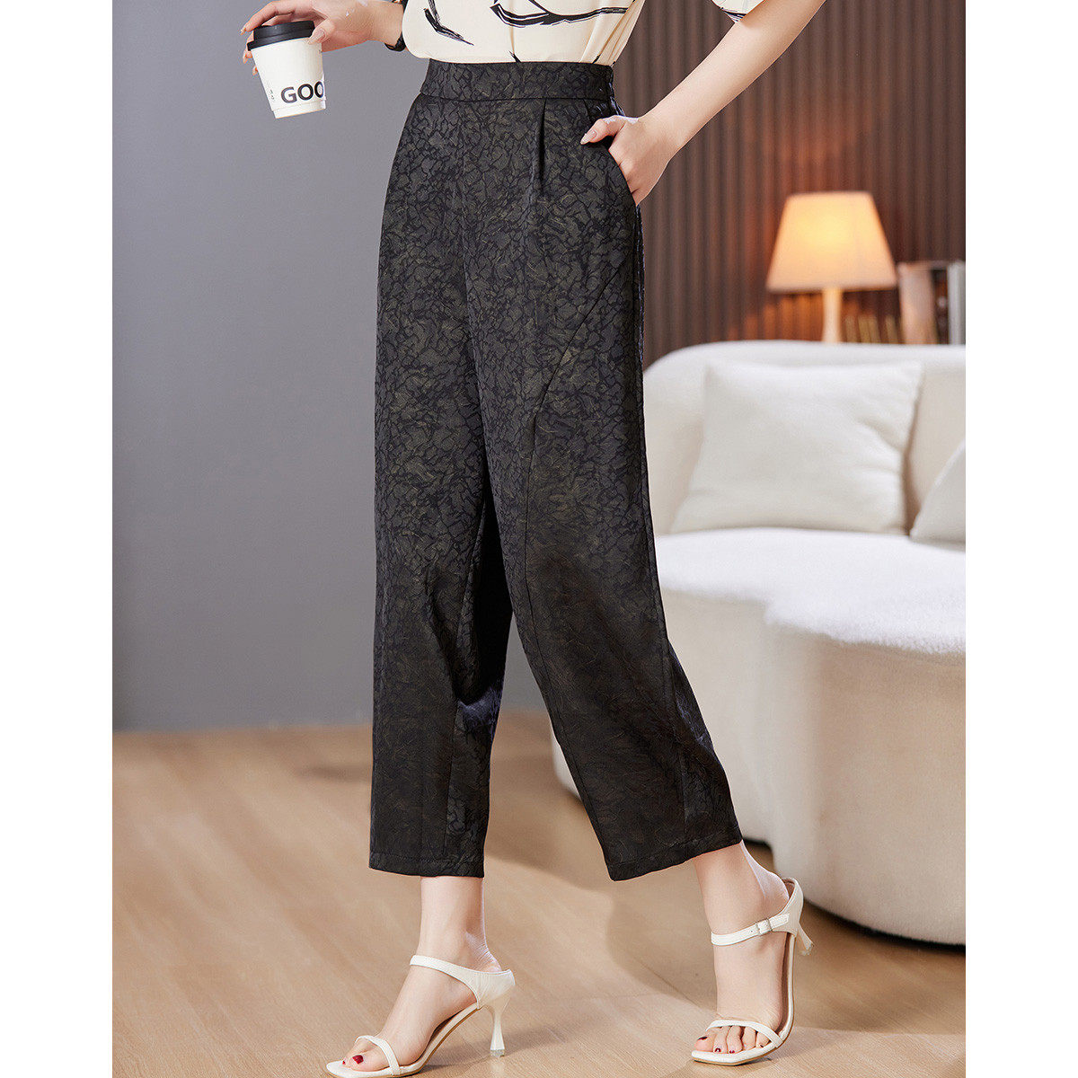 2025初秋新品碎花裤子复古九分裤提花哈伦裤松紧腰妈妈休闲裤,女装/女士精品,中老年女装,淘宝优惠券,粉丝福利购,淘宝优惠卷