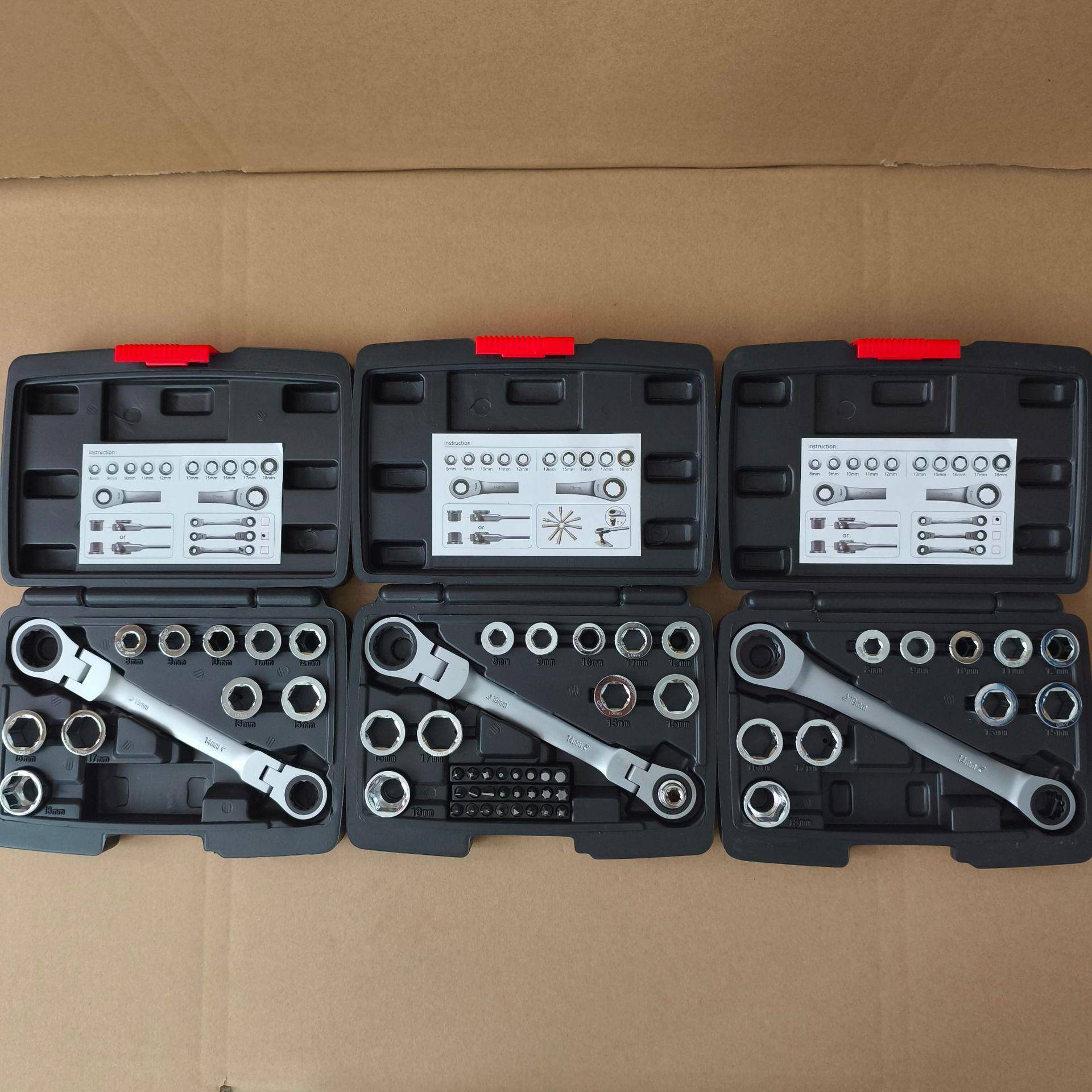 36件套薄壁穿心套筒组铬钒钢材质省力螺丝批头72齿活动棘轮扳手组