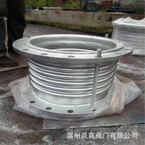 铸钢材质管道补偿器法兰连接轴向型内压式DN600