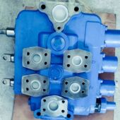 655 载机多路阀 660 现货供应山工650 668 632装 分配阀 操纵阀