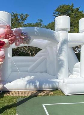 充气婚礼蹦床休闲娱乐自定义拍摄墙组合式儿童淘气堡家庭娱乐滑梯