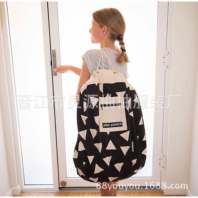 INS款 蜂窝三角形加号圆点蝙蝠侠大型玩具收纳袋带拉链口袋