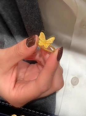 闪闪金色蝴蝶戒指女小众设计精致甜美系超闪素圈拉丝工艺百搭戒指