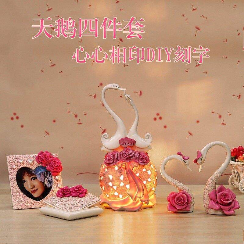高档天鹅床头台灯实用结婚礼物送闺蜜新婚礼品婚房卧室装饰拼摆件,家居饰品,装饰摆件,淘宝优惠券,粉丝福利购,淘宝优惠卷