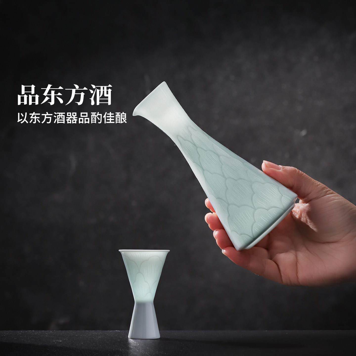 景德雕镇官方档陶瓷刻白酒杯国色天香家用中式高酒分器新款酒具高