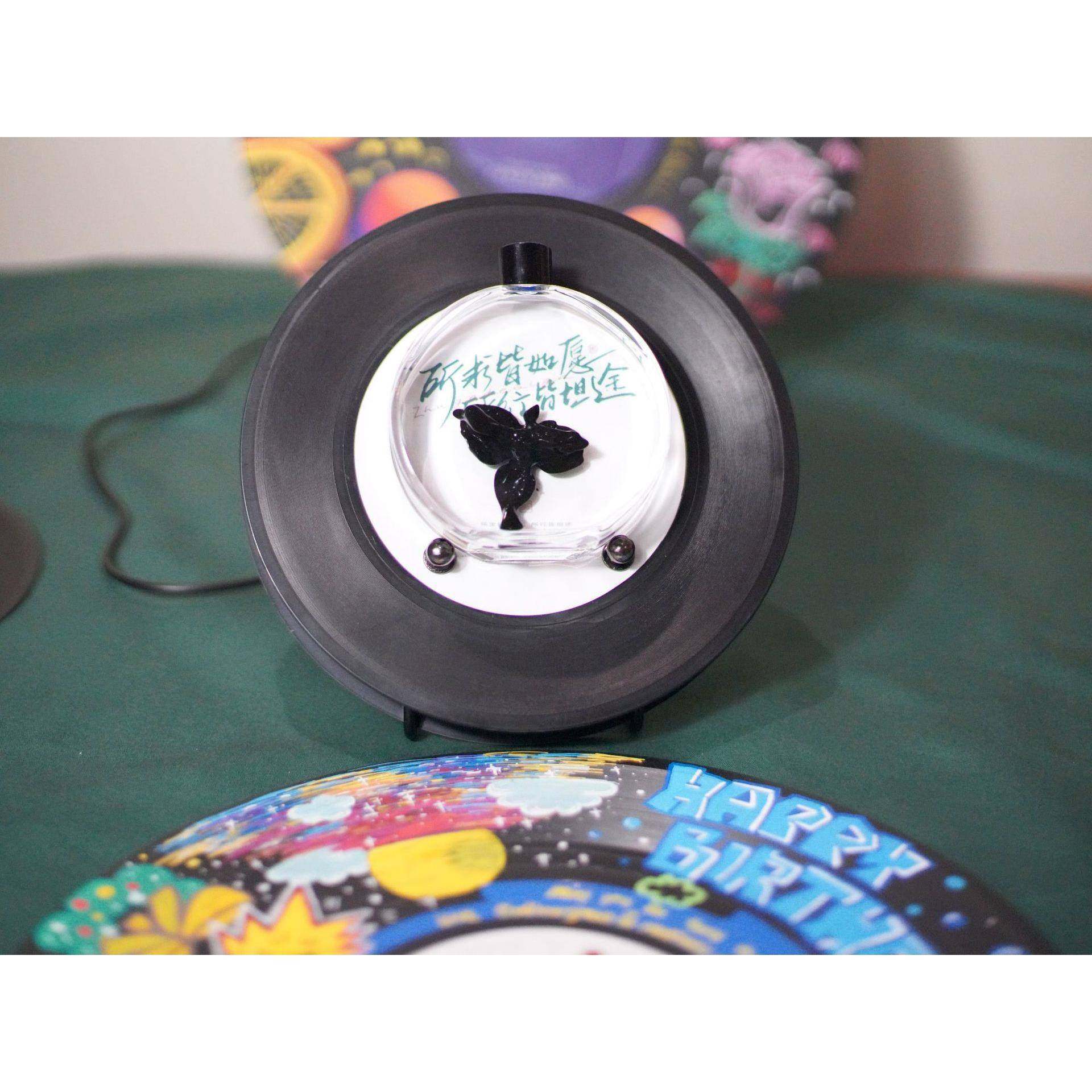 新品创意礼品摆件磁流体毒液音箱声音伴侣可视化节奏器