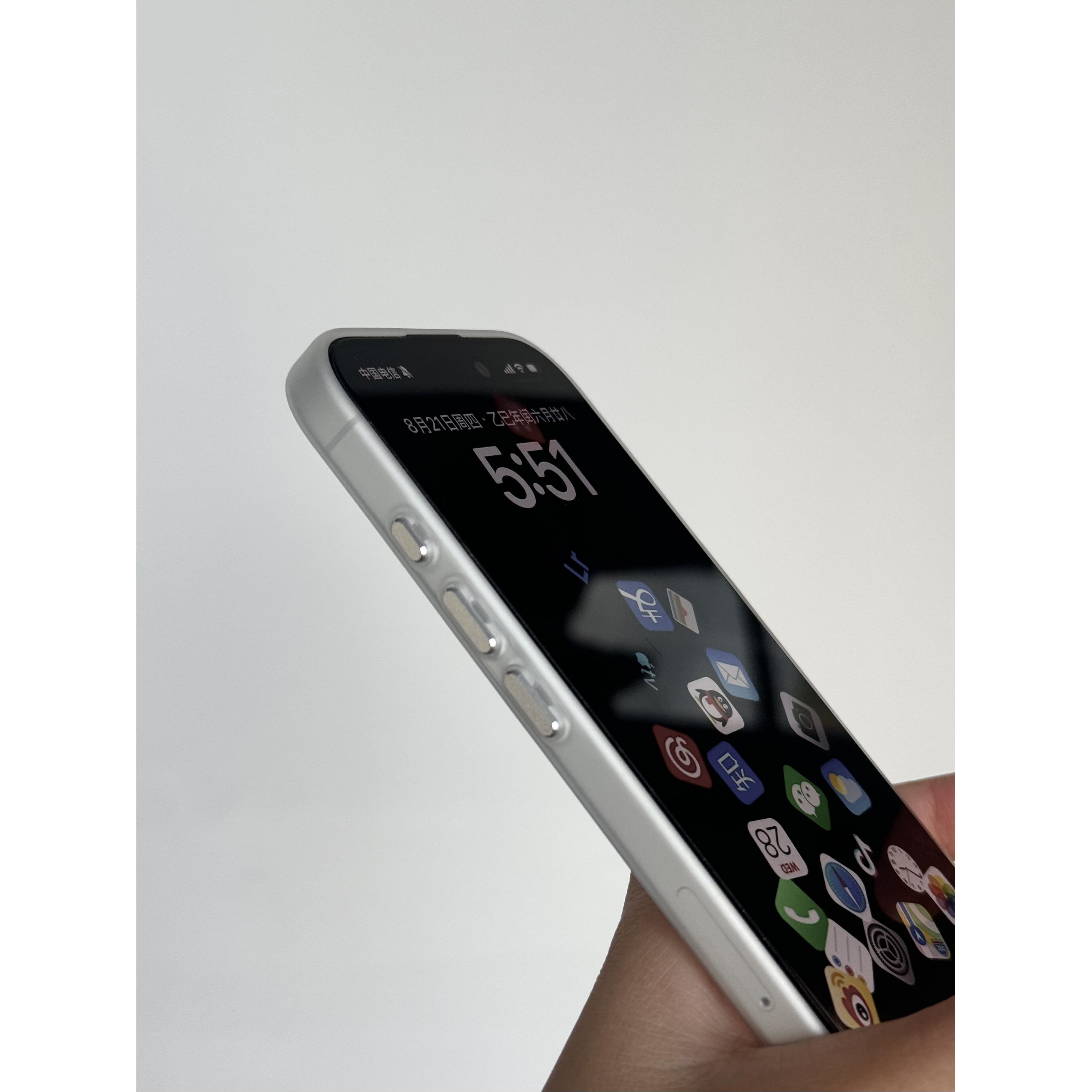 磨砂超薄软壳适用于苹果17