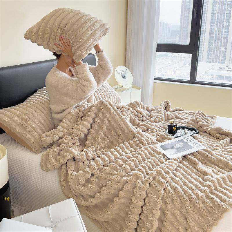 2023秋冬轻奢兔兔绒毛毯车用家用办公午睡盖毯保暖无静电毯子,金属材料及制品,金属加工件/五金加工件,淘宝优惠券,粉丝福利购,淘宝优惠卷