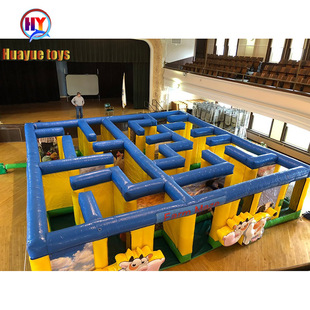 大型户外充气迷宫城堡鬼屋蜂巢儿童攀岩墙闯关乐园移动游乐场设备