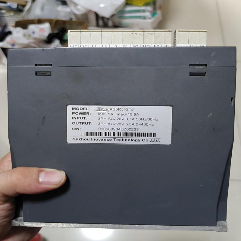 议价汇川伺服is500AS5R5I-215，机成色不错，功能