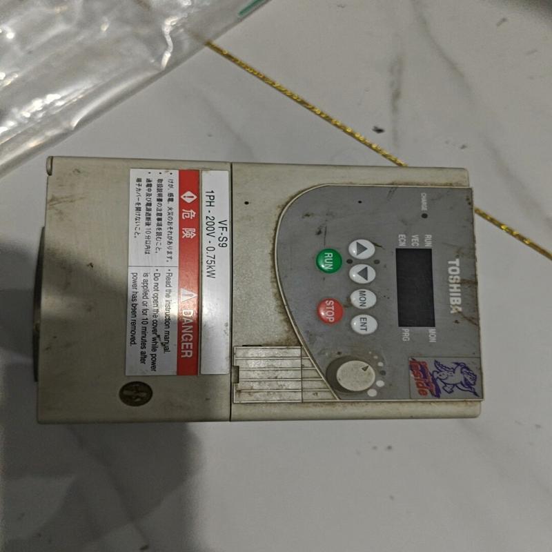 议价东芝变频器  VFS9S-2007PL-WN