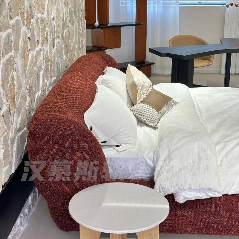 大利设意计师雪尼绒大尔床双人床主卧奢婚PRA床奶油法式复古轻环