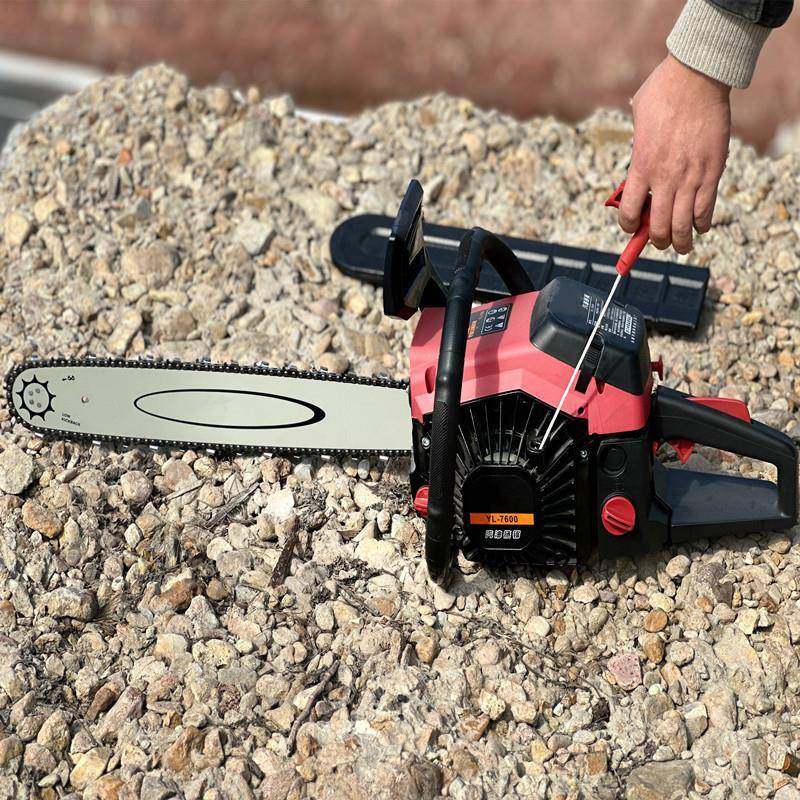 油锯汽油伐木锯大型家用油电据进15800率8寸20寸2口2寸大功手据持,农机/农具/农膜,割灌机/割草机/油锯,淘宝优惠券,粉丝福利购,淘宝优惠卷