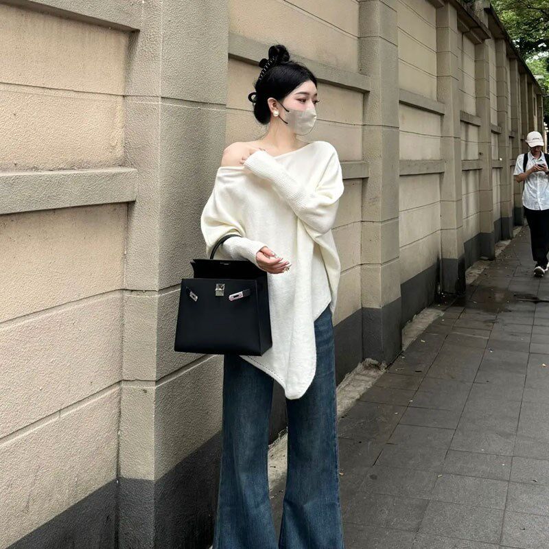 速发衣织不规则蝙蝠袖斜肩毛法秋冬宽松慵懒风中长款露肩针式衫上